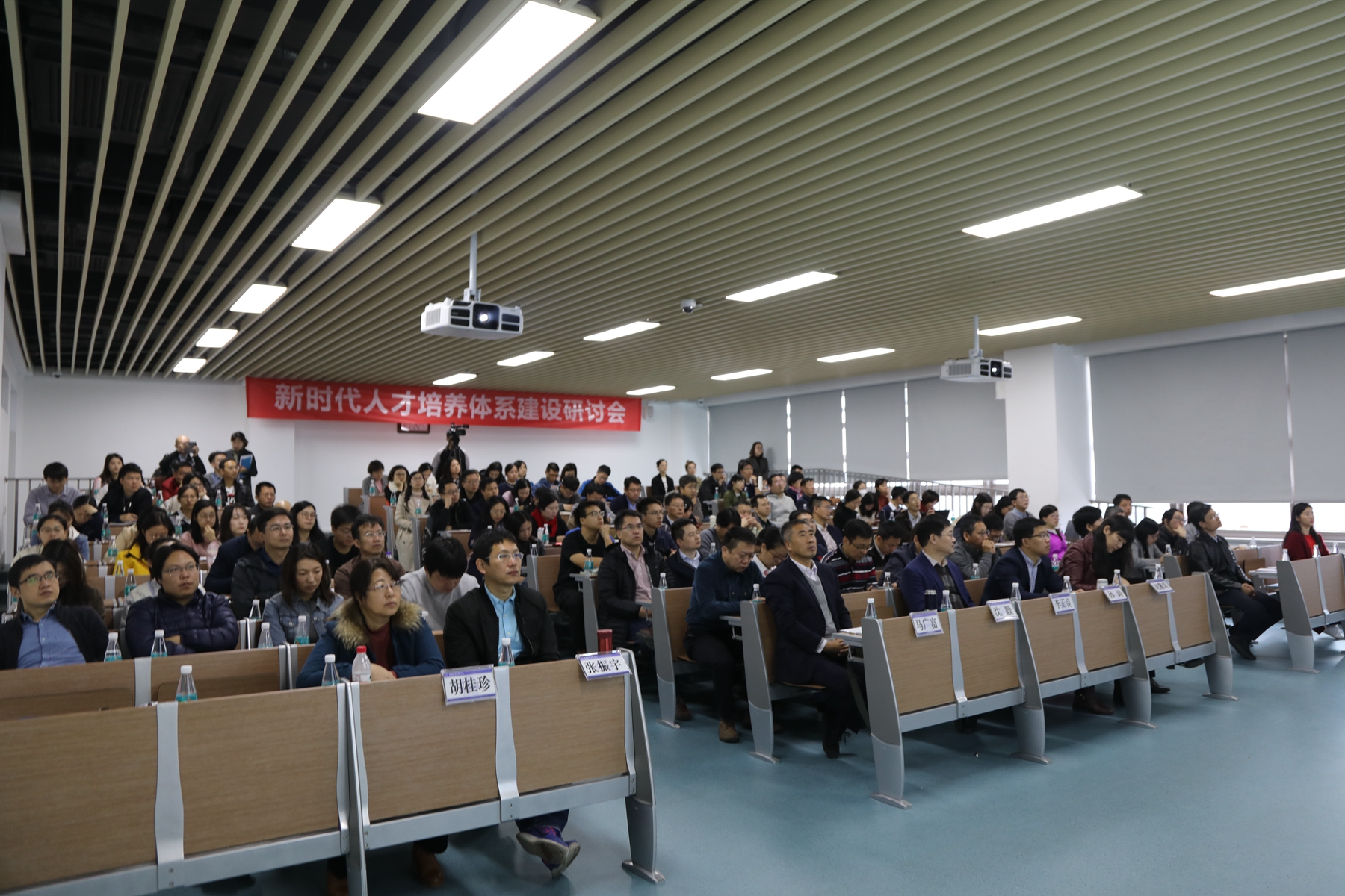 1576033404975035169.jpg 8P6A2550_副本.jpg