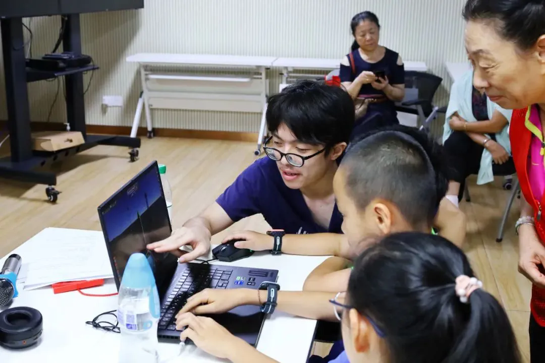 1755674506564099553.png 640.webp (34).png