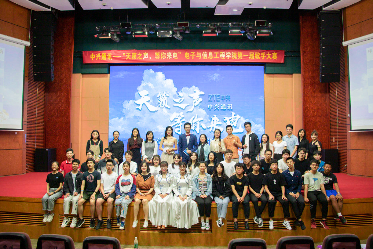 1617963082178078743.png 大合照.png