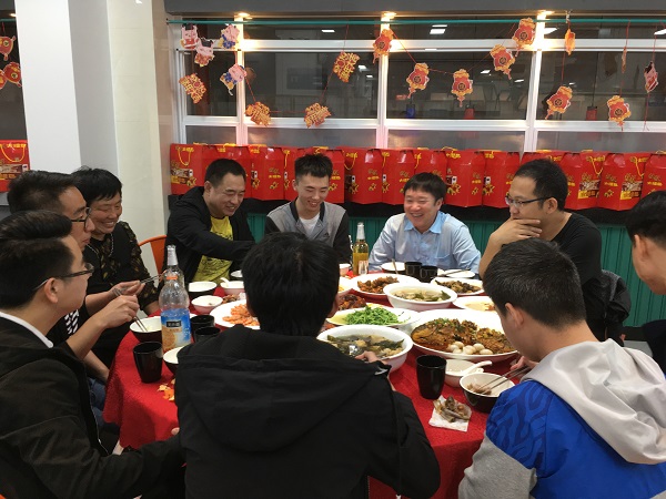 1549863405668085152.jpg 年夜饭2.jpg