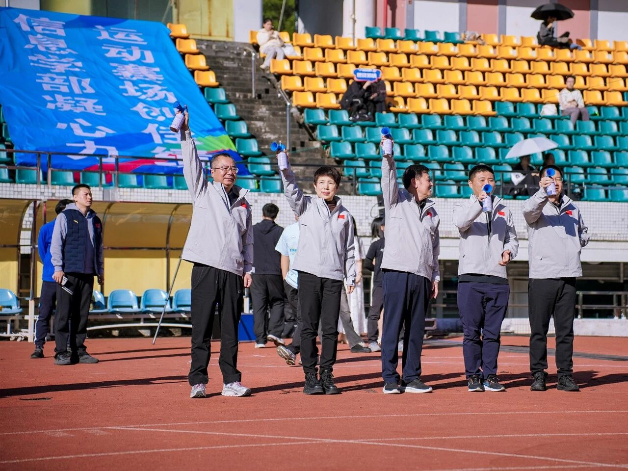 1765170191181023882.jpg 微信图片_2025-12-08_101837_470.jpg