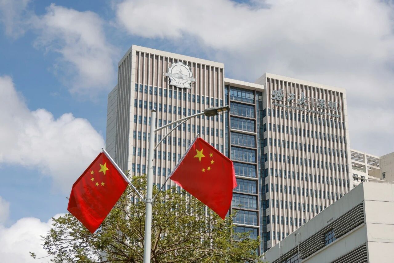 1759247158440038623.jpg 微信图片_2025-09-30_234509_740.jpg