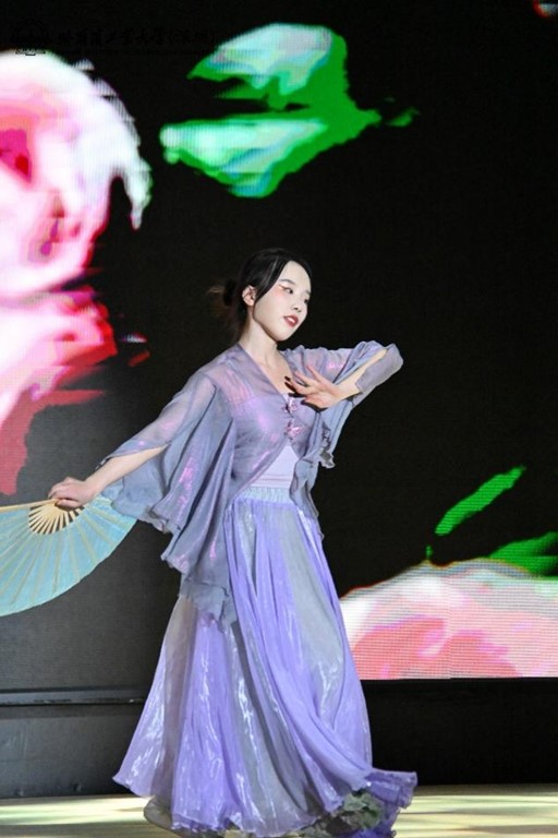 1735176720456048623.jpg 图片13.jpg