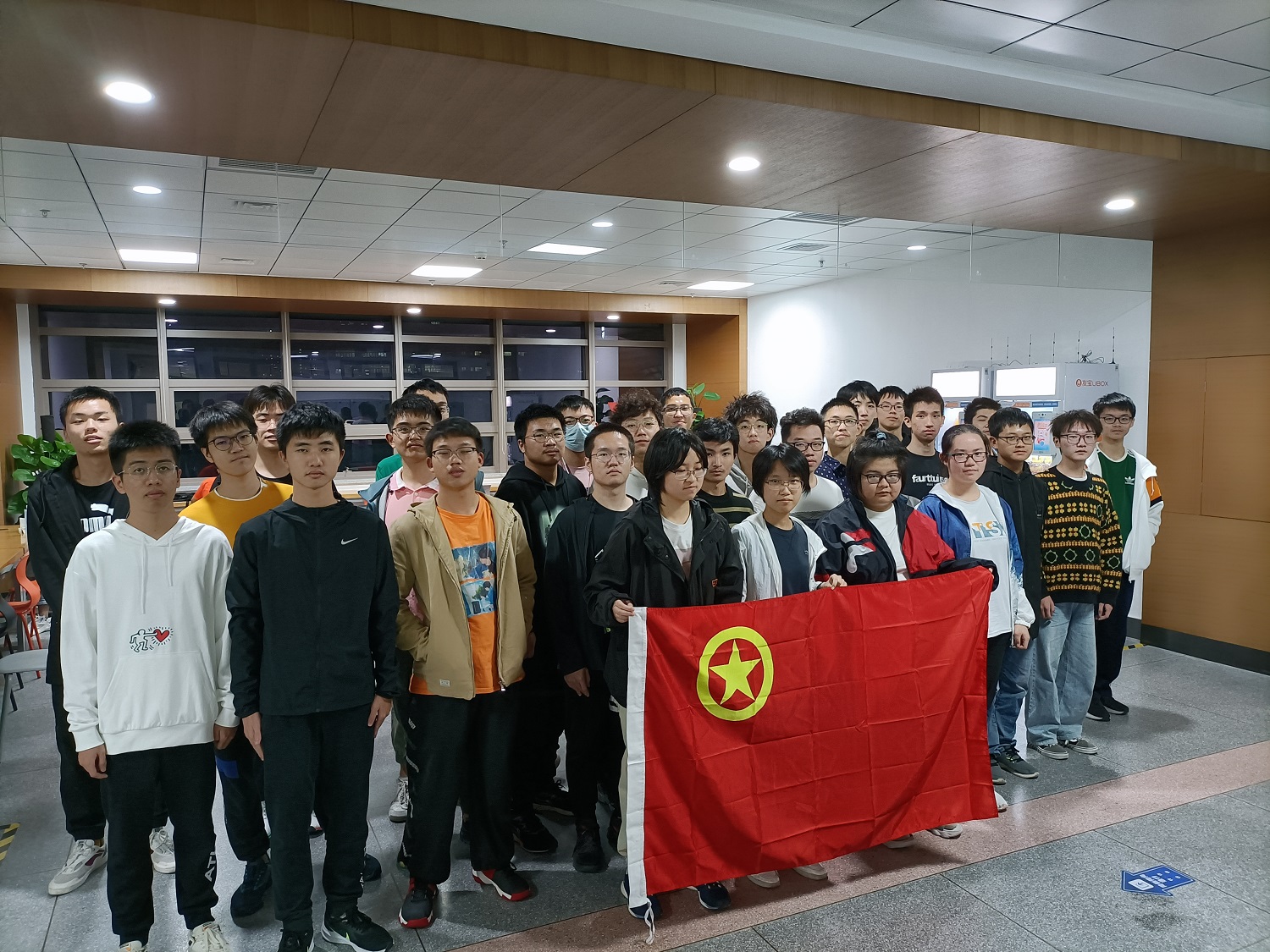1636089208759057524.jpg 活动结束合影.jpg