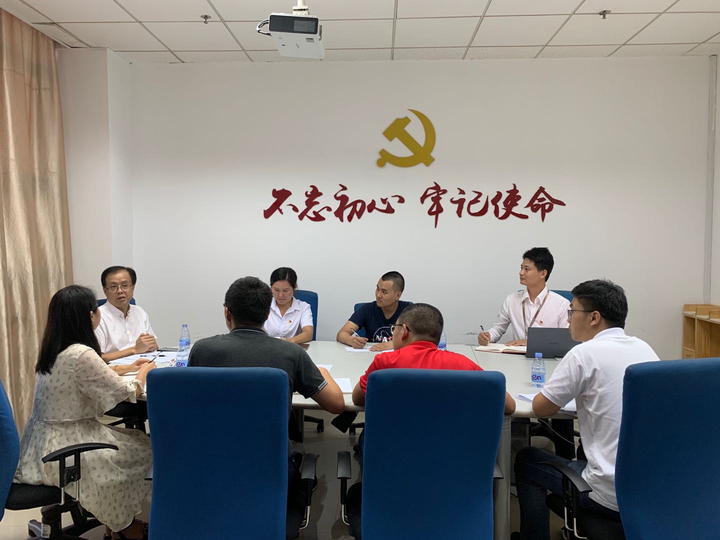 1593770818113061901.jpg 韩助理.jpg