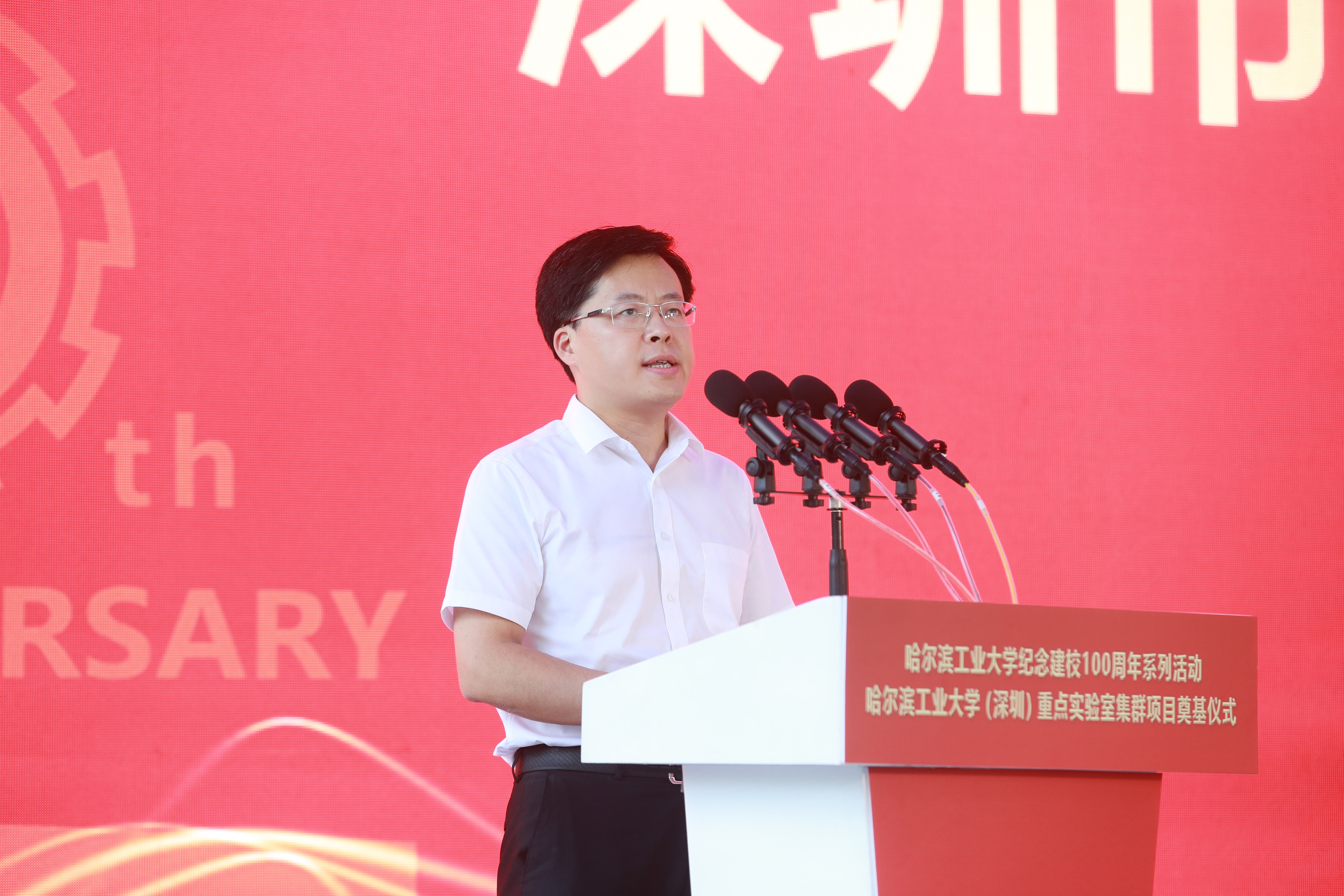 1591233064893005947.jpg 李卓文.jpg
